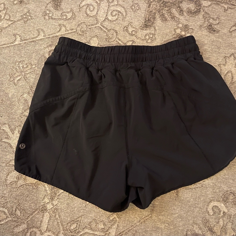 Lululemon size 12 shorts